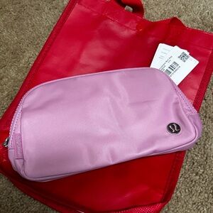Lululemon Everywhere Belt Bag Pink Frost ( Sold out color!)